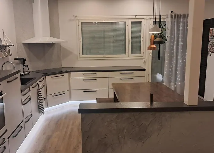 Huoneita Heraettaejaejuhlille * איליביסקה